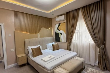 Verified shortlet apartment in Pietersburg Street, Wuse 2, Abuja